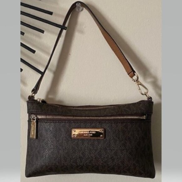 Michael Kors Monogram Mini - Picture 1 of 4